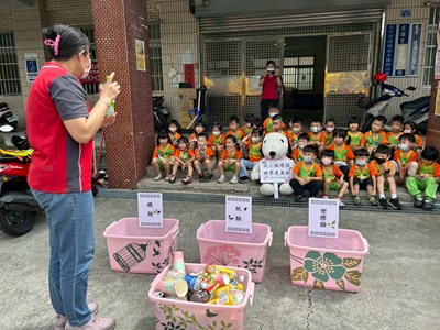 最萌清潔隊報到-中市幼兒動手學分類-愛地球從小開始-1