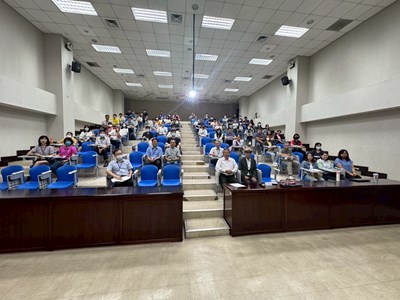 「AI概論與環保應用」專題演講大合照